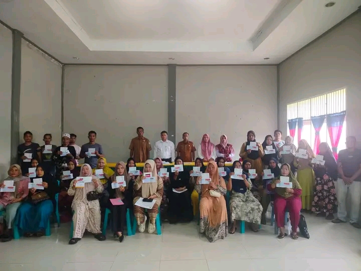 Camat Darul Hasanah Kawal Penyaluran PKH untuk 49 KPM Baru
